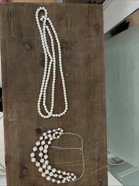 Elegant White Pearl Necklace - Women Jewelry